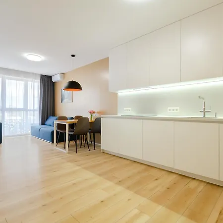 Petrovdom Panoramic City View Apartments At Rc Kvartet, Central Railway Station 基輔 外观 照片