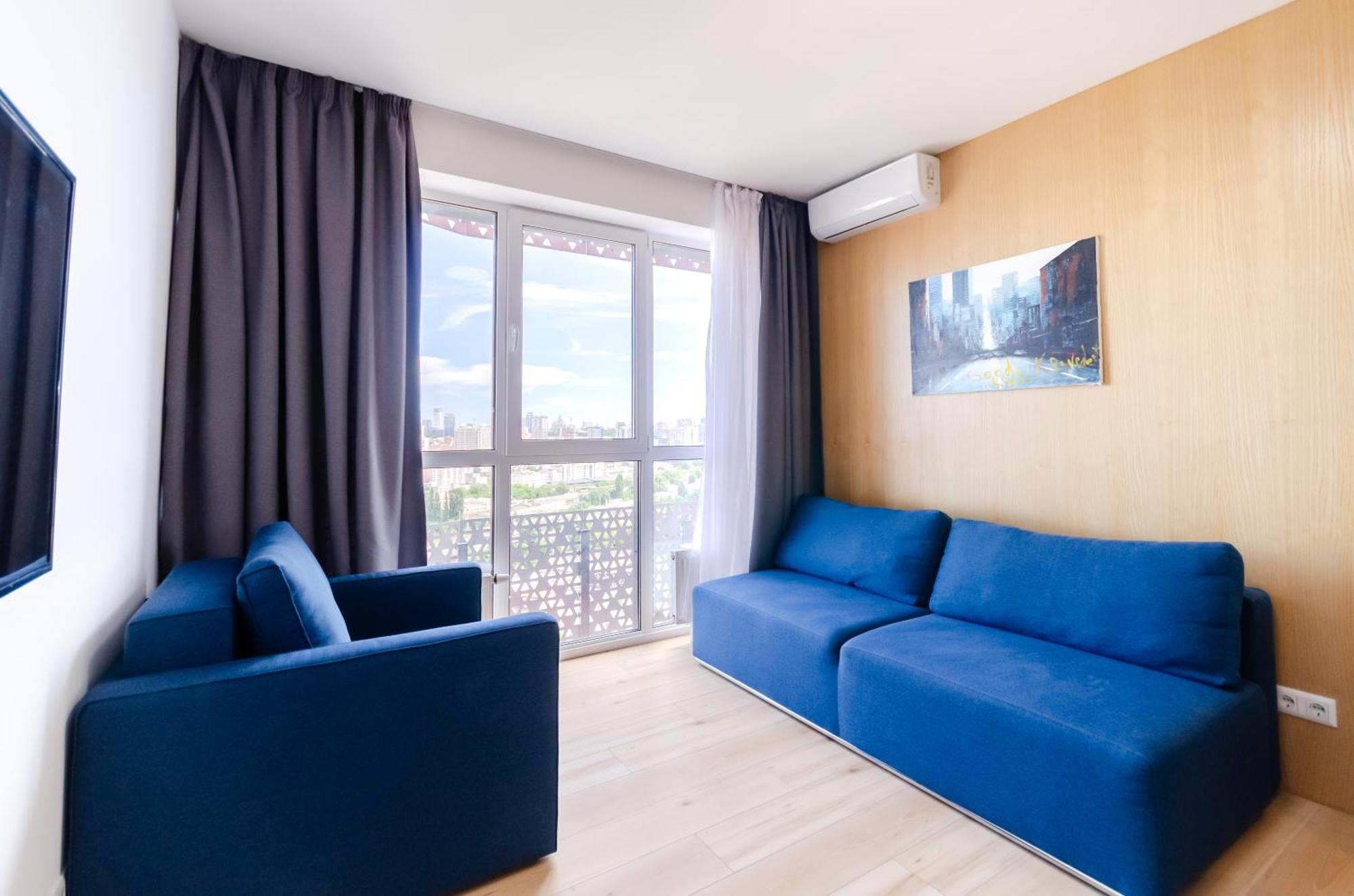 Petrovdom Panoramic View At Rc Kvartet, Railway Station Apartment Kyiv